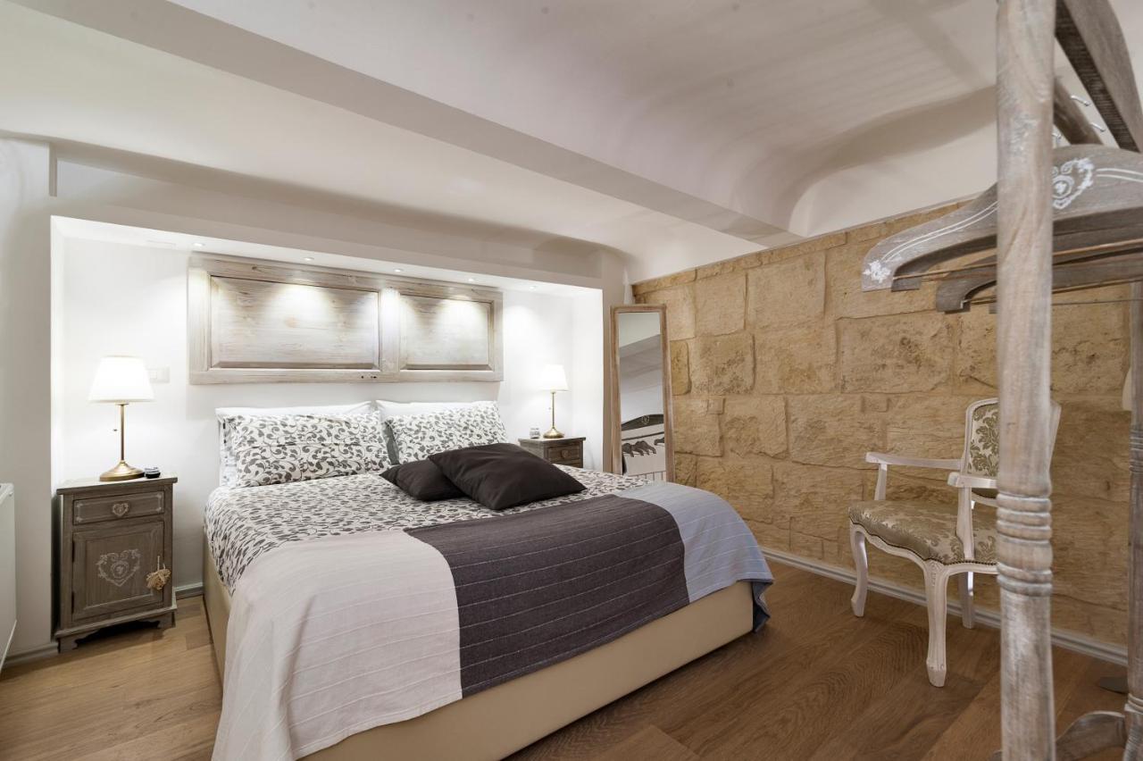 Palazzo Mandurino Luxury Relais Bed and Breakfast Zollino Εξωτερικό φωτογραφία