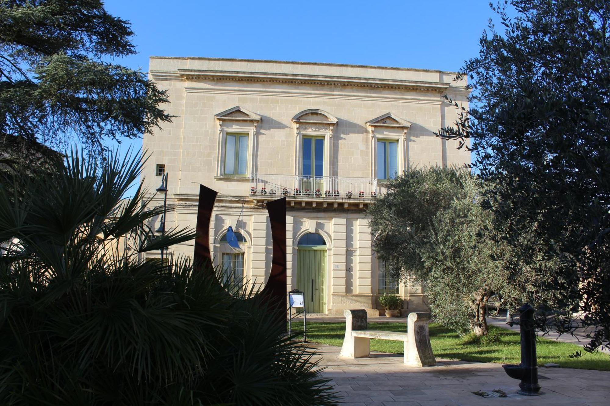 Palazzo Mandurino Luxury Relais Bed and Breakfast Zollino Εξωτερικό φωτογραφία