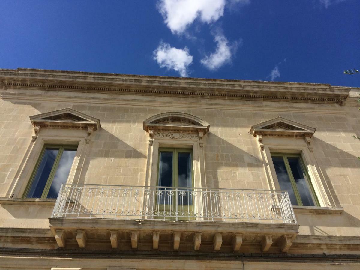 Palazzo Mandurino Luxury Relais Bed and Breakfast Zollino Εξωτερικό φωτογραφία