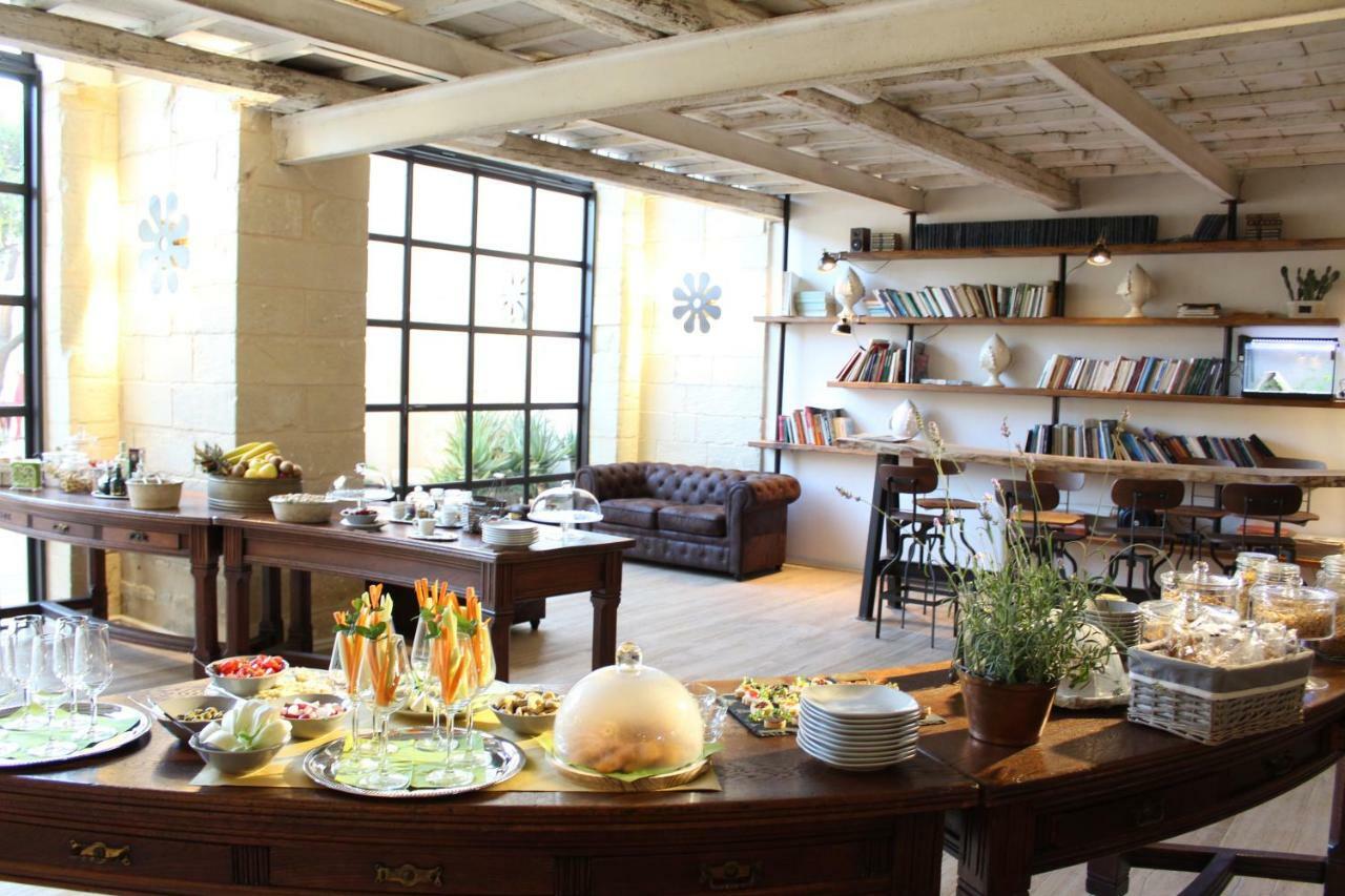 Palazzo Mandurino Luxury Relais Bed and Breakfast Zollino Εξωτερικό φωτογραφία