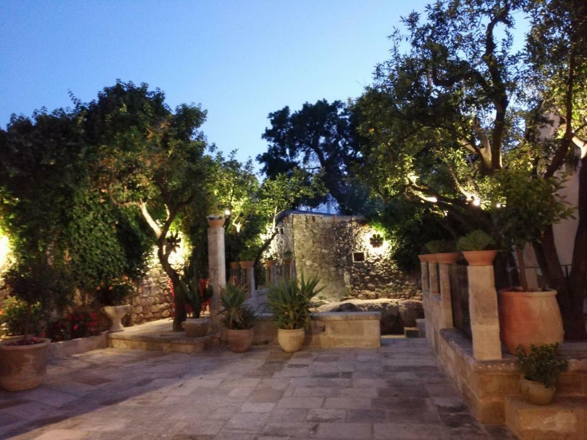 Palazzo Mandurino Luxury Relais Bed and Breakfast Zollino Εξωτερικό φωτογραφία